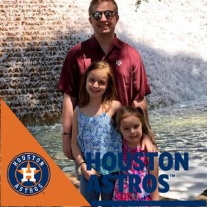 Meet your Posher, Candie